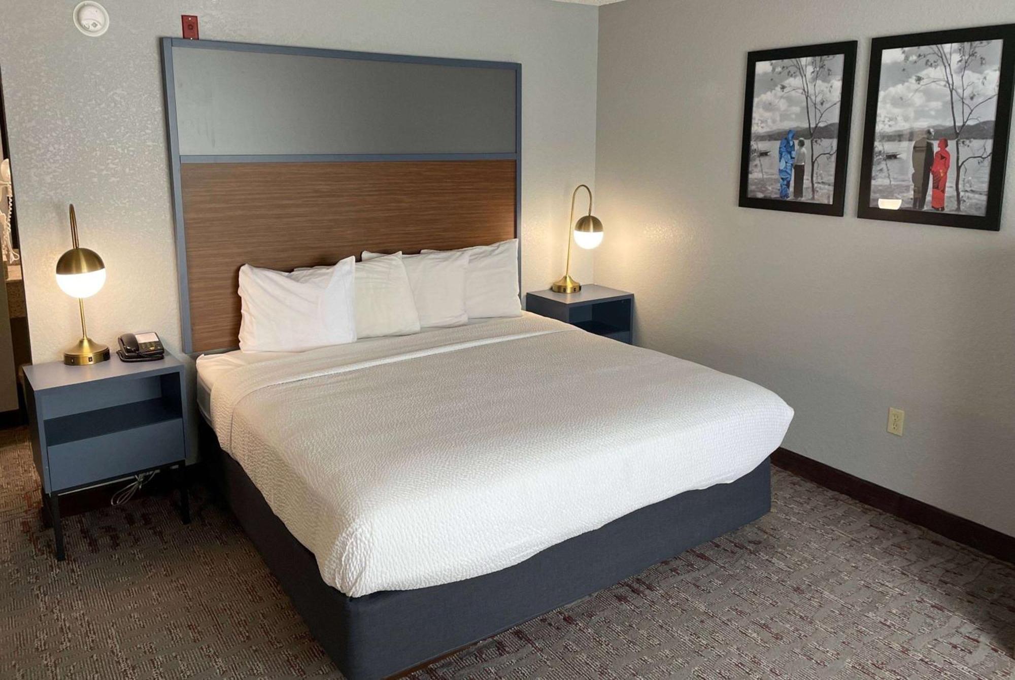 AmericInn by Wyndham Ankeny/Des Moines Eksteriør bilde