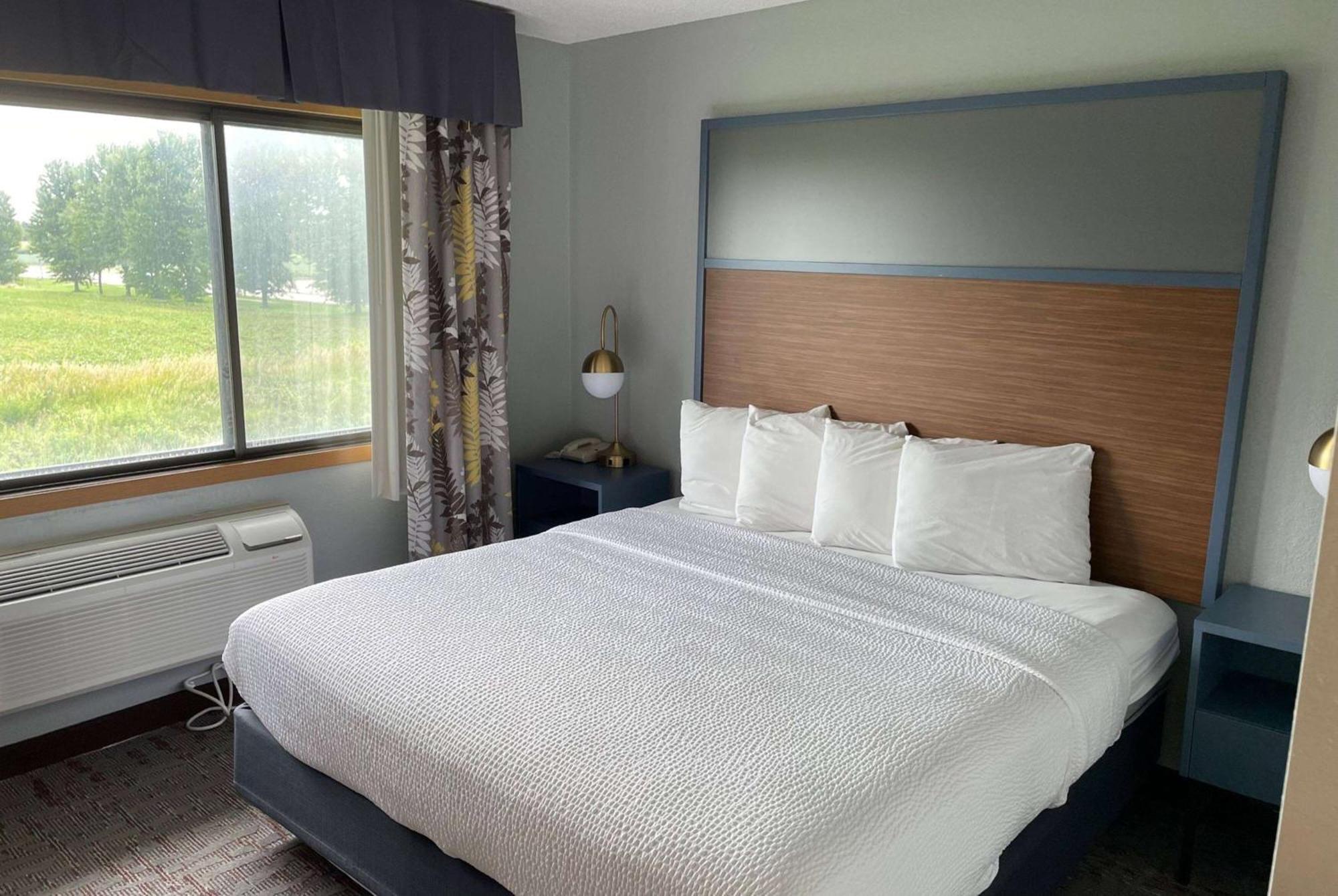 AmericInn by Wyndham Ankeny/Des Moines Eksteriør bilde