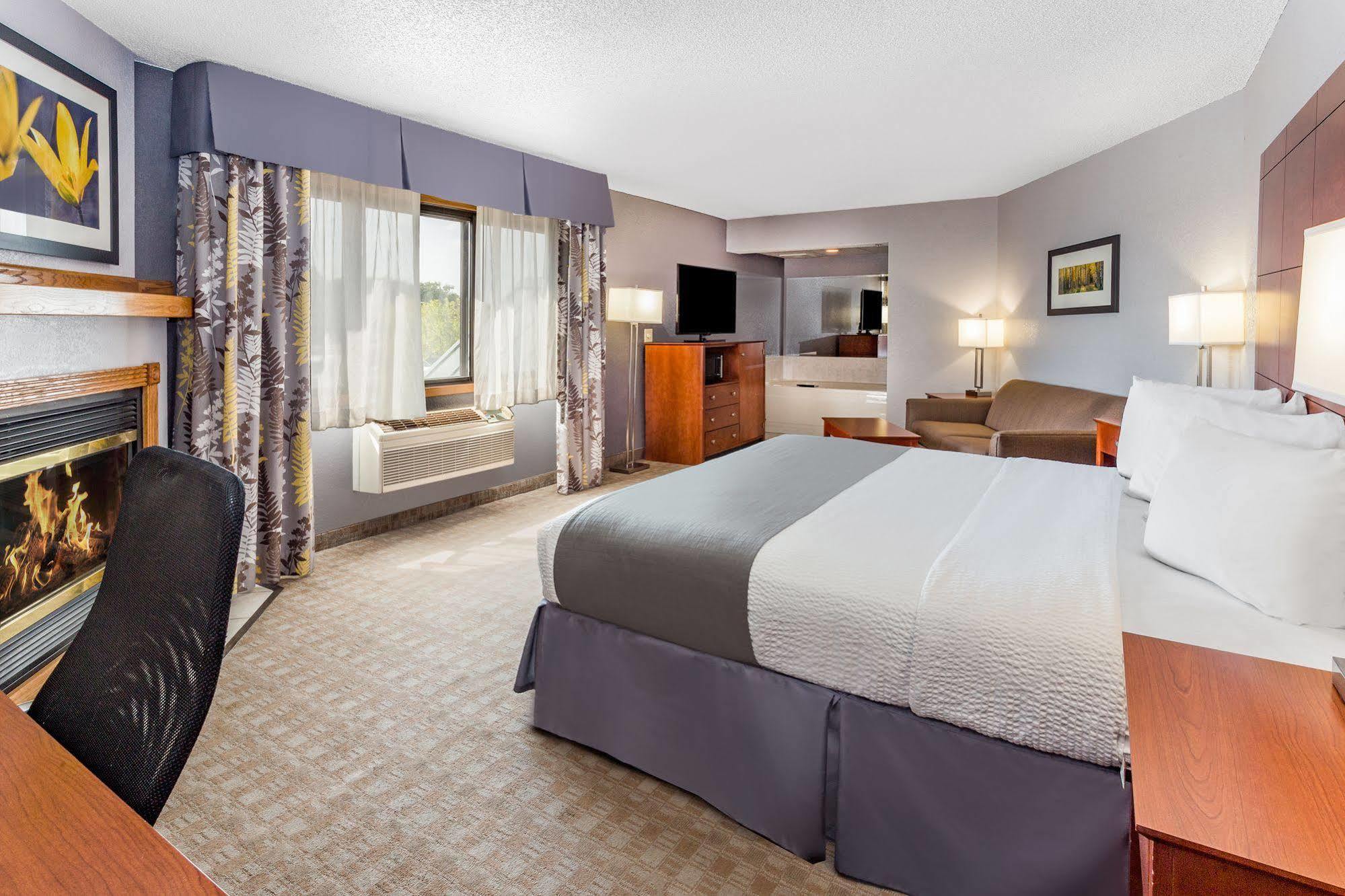 AmericInn by Wyndham Ankeny/Des Moines Eksteriør bilde