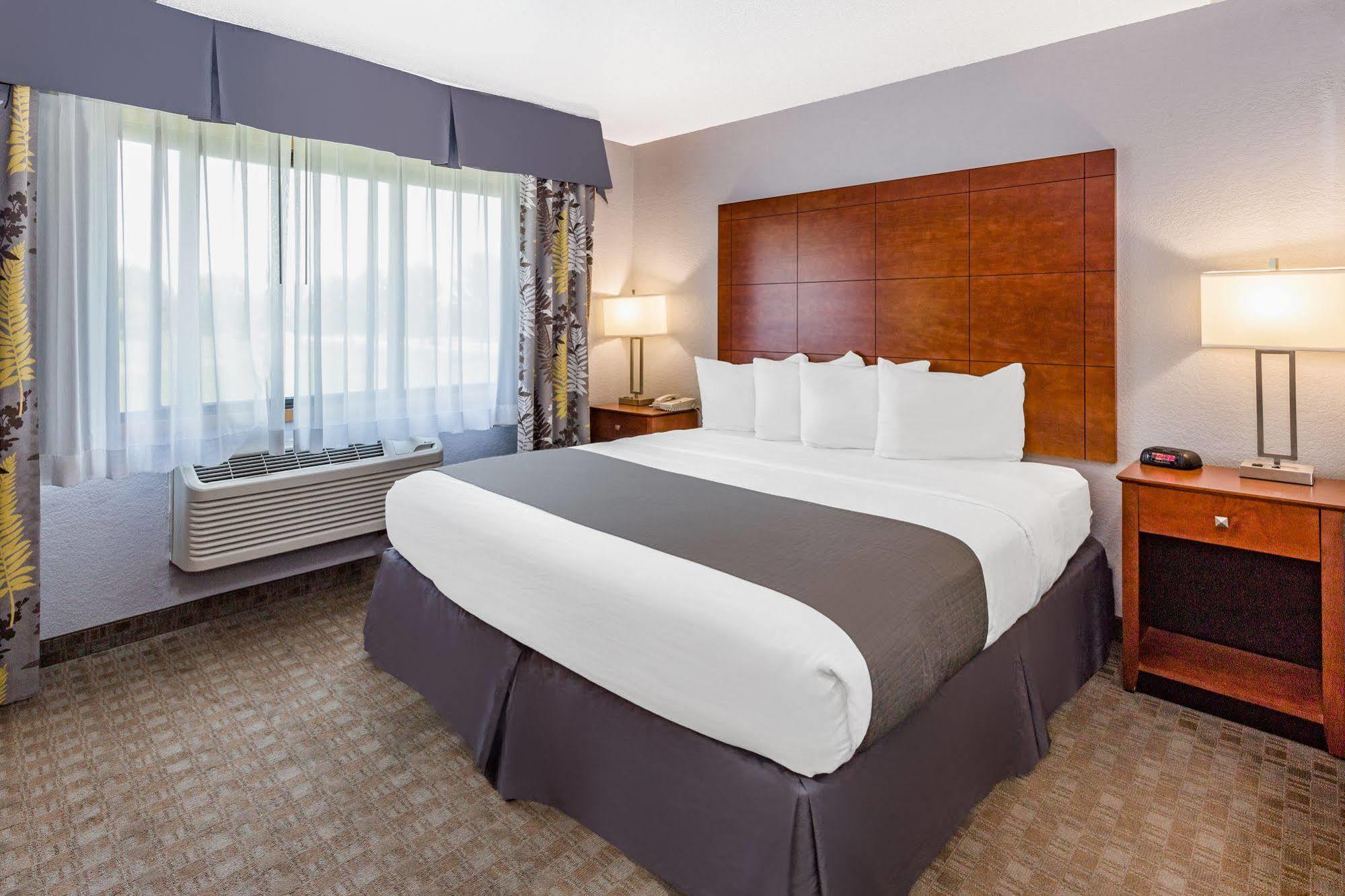 AmericInn by Wyndham Ankeny/Des Moines Eksteriør bilde