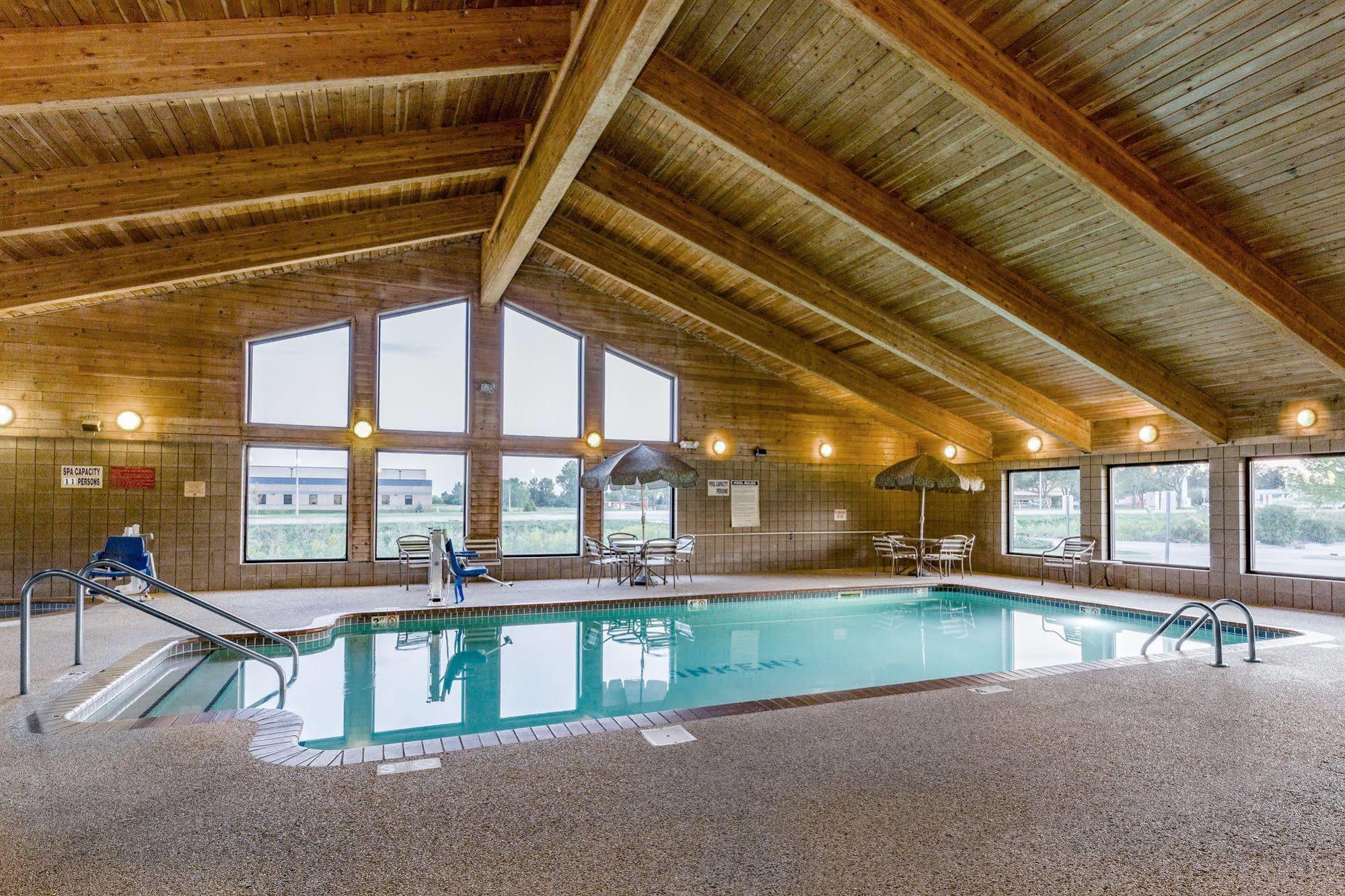AmericInn by Wyndham Ankeny/Des Moines Eksteriør bilde